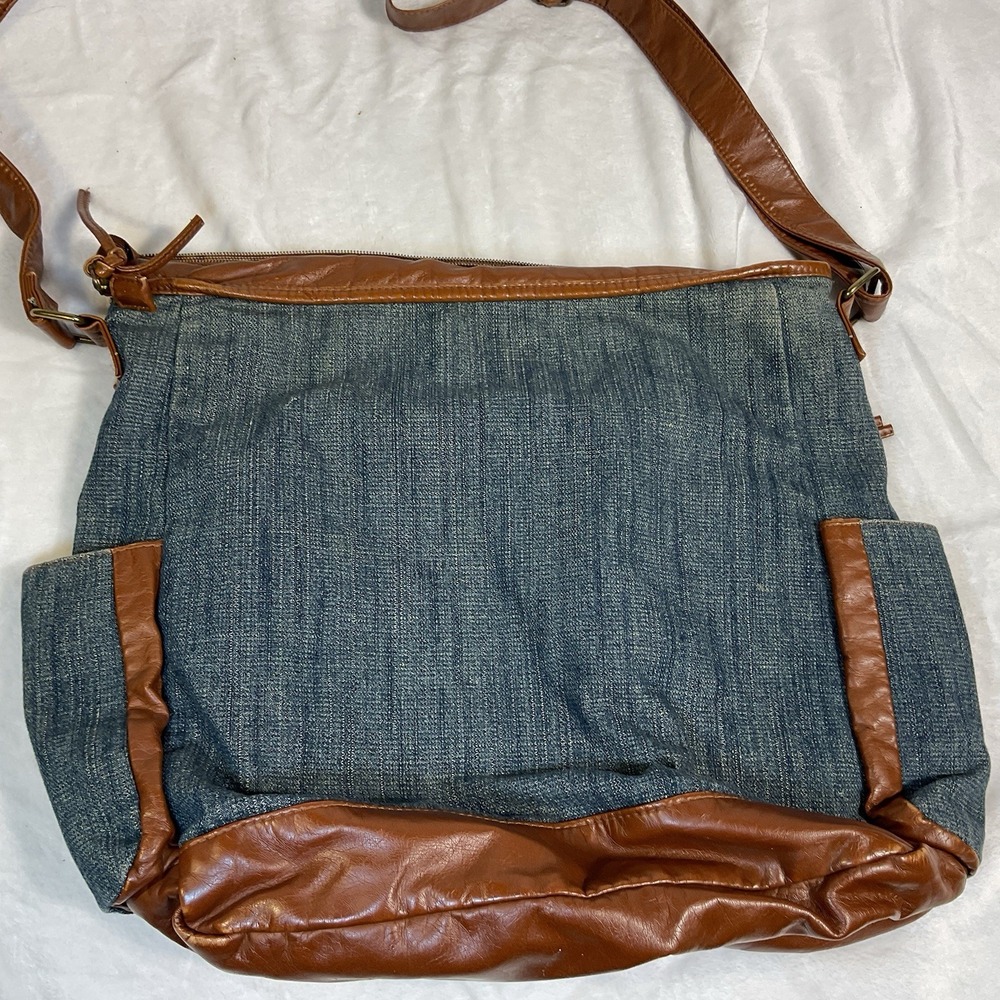 Vintage Denim Messenger Bag Brown Faux Leather Adjustable Strap Pockets 13 X 16 - Picture 2 of 8